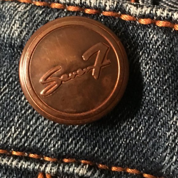 SEVEN7 STUDIO High-Rise Flare Jeans - Picture 4 of 16